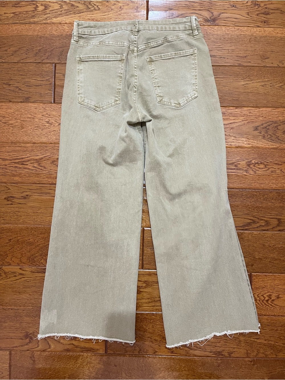 Kut From The Kloth - Meg High Rise Wide Leg - Khaki - Size 6 - Picture 3 of 3